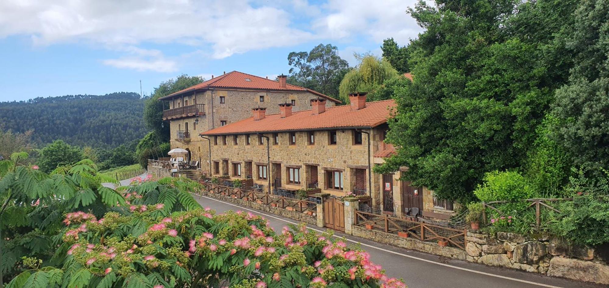 Affittacamere Fuente De Gueelo San Bartolomé de Meruelo Esterno foto