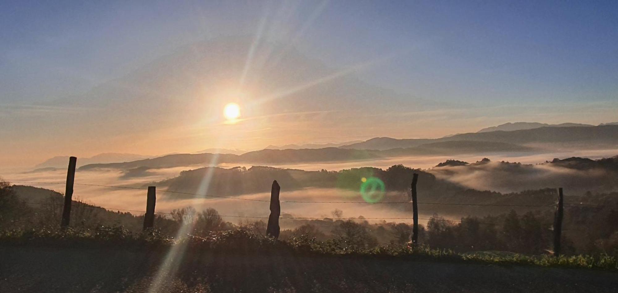 Affittacamere Fuente De Gueelo San Bartolomé de Meruelo Esterno foto