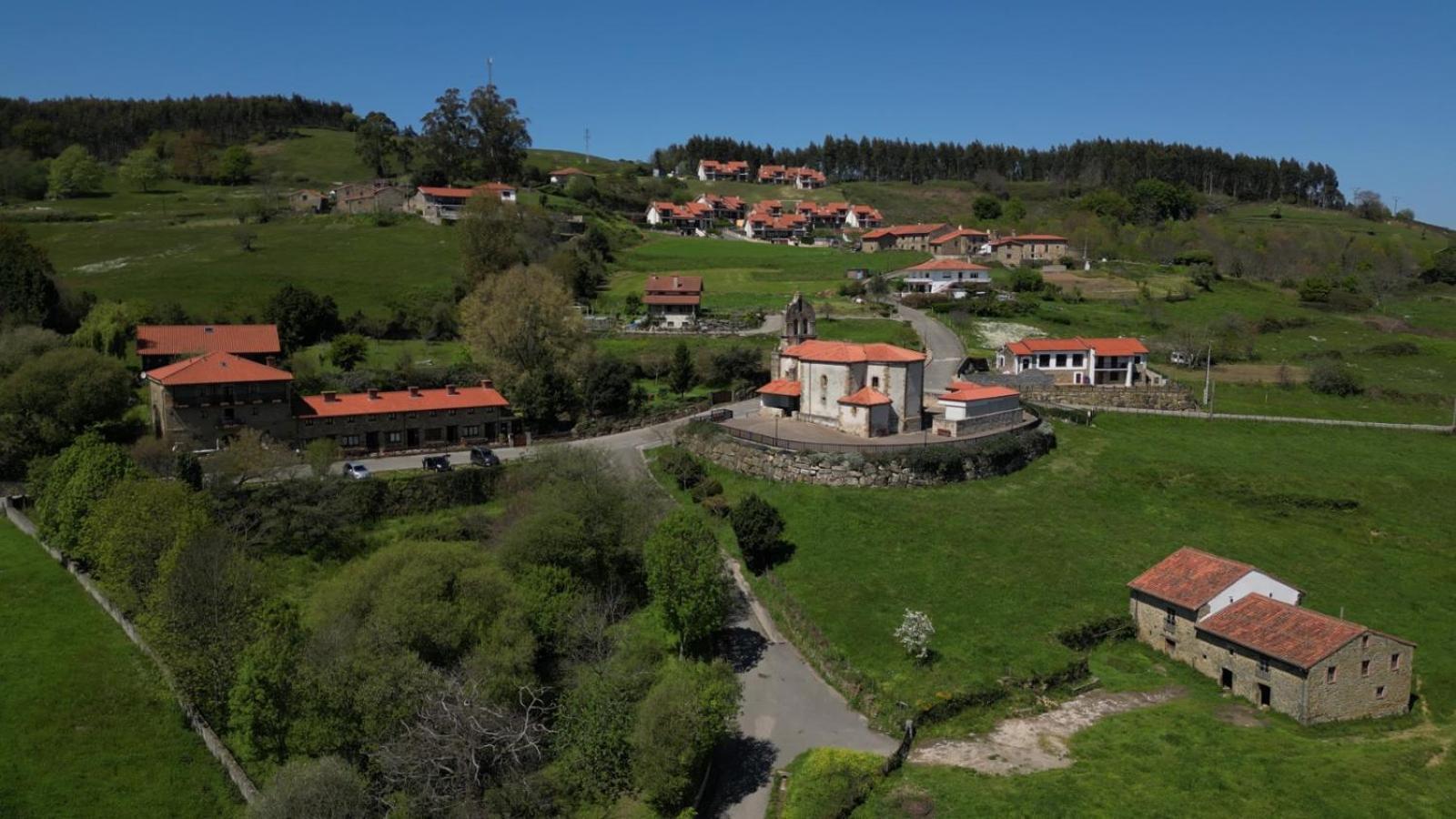 Affittacamere Fuente De Gueelo San Bartolomé de Meruelo Esterno foto