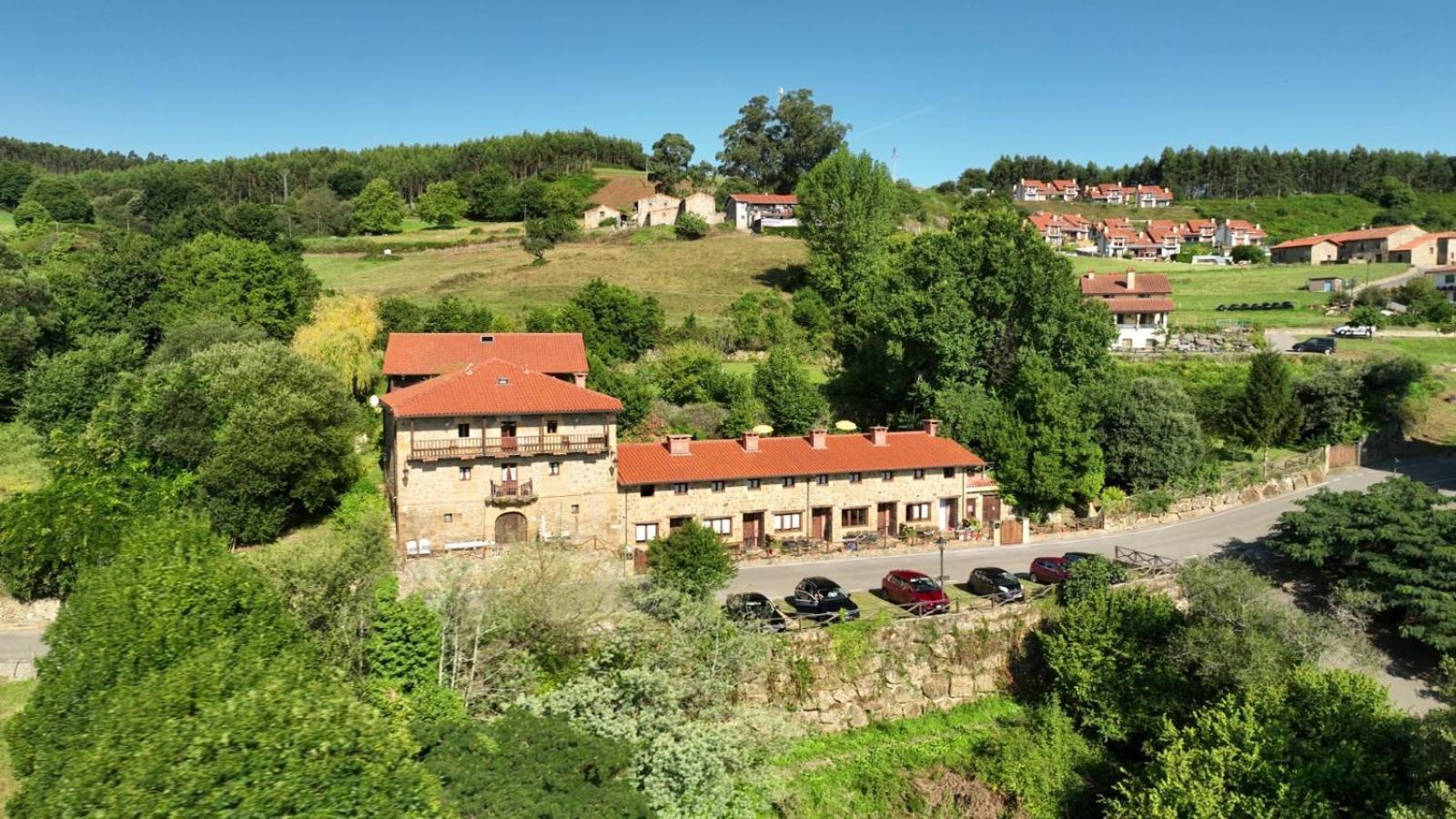 Affittacamere Fuente De Gueelo San Bartolomé de Meruelo Esterno foto